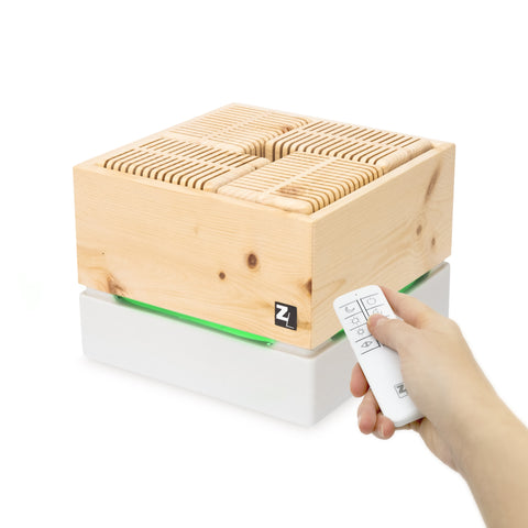 Image of ZIRBENLÜFTER® Luftreiniger CUBE ll (40m2) + Gratis Zirbenöl (10ml)