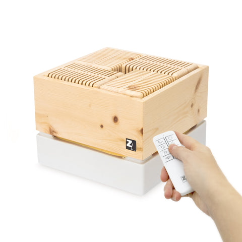Image of ZIRBENLÜFTER® Luftreiniger CUBE ll (40m2) + Gratis Zirbenöl (10ml)