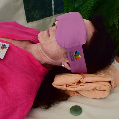 Image of EDELSTEIN BALANCE® Augenkissen LILA / JUNGBRUNNEN