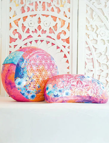 Image of THE SPIRIT OF OM® Meditationskissen (rund) / PINK FANTASY