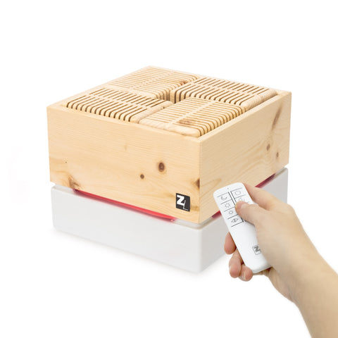 Image of ZIRBENLÜFTER® Luftreiniger CUBE ll (40m2) + Gratis Zirbenöl (10ml)