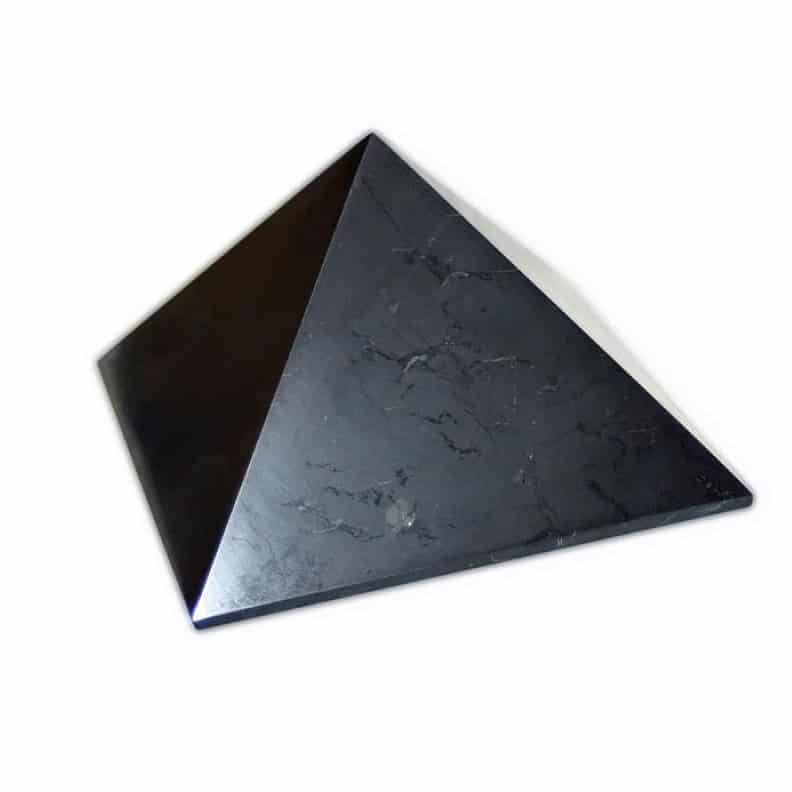 Original Schungit Objekte / PYRAMIDE (15cm)